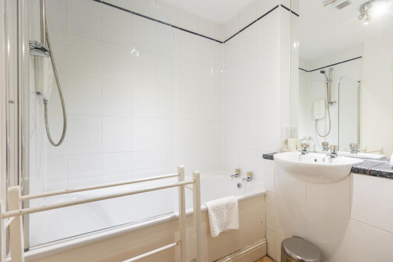 Amazing Castle View Apartment Edimburgo Esterno foto